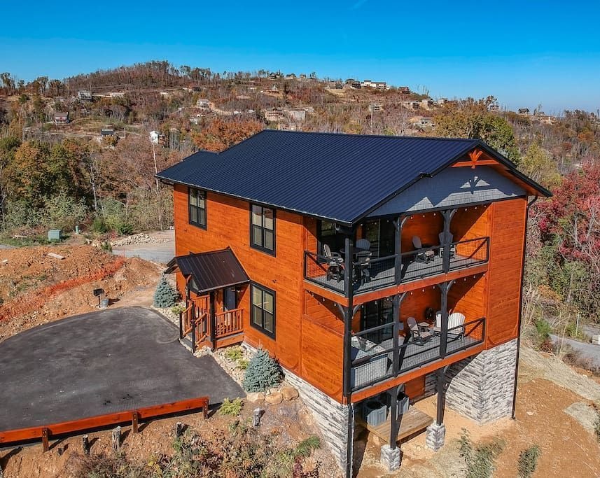Cabin exterior aerial view
