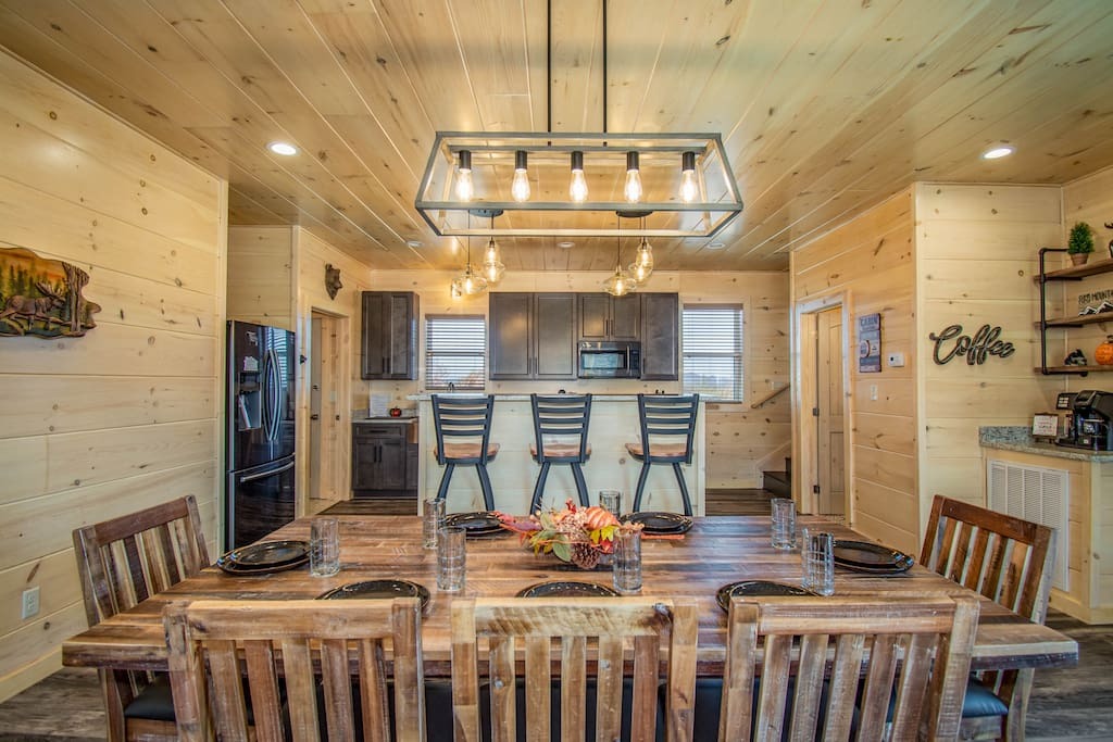 Dining table with chandelier